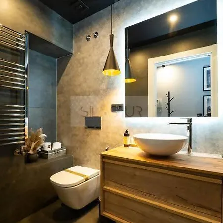 El Bosque Del Puerto By Silastur Apartament Gijón