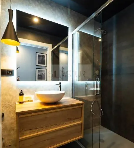 El Bosque Del Puerto By Silastur Appartement Gijón