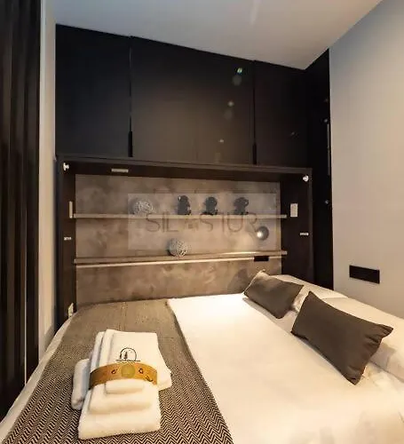 El Bosque Del Puerto By Silastur